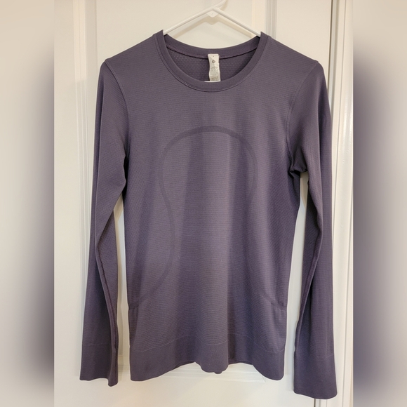 WOMEN'S SWIFTLY RELAXED LONG SLEEVE - NIGHTFALL - Picture 2 of 5